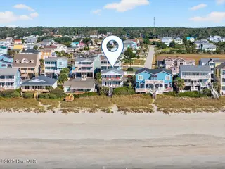 877 Ocean Boulevard W, Holden Beach, NC 28462 – photo 4: 77-kahunaphoto