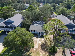 214 NE 64th Street, Oak Island, NC 28465 – photo 4