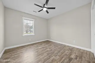 128 Airleigh Place, Richlands, NC 28574 – photo 23: 27_bedroom