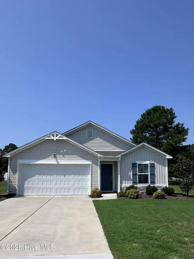 807 Fox Street SW, Shallotte, NC 28470