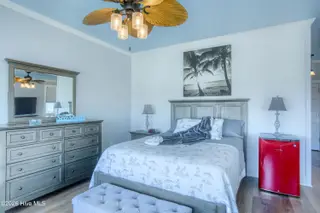 1509 New River Inlet Road, North Topsail Beach, NC 28460 – photo 23: 1509 NRIR - Interior - Edited_26