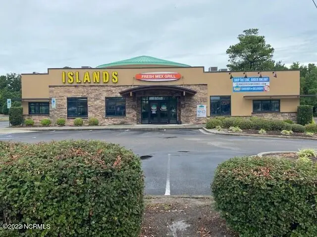 5620 Carolina Beach Road, Wilmington, NC 28412 — home, Wilmington, NC, photo 1 of 8: Main 2