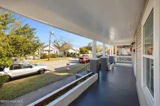 1310 Church Street, Wilmington, NC 28401 – photo 7: 41-web-or-mls-IMG_6198