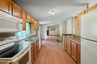 501 Justin Lane SW, Supply, NC 28462 — 3-bedroom manufactured home, Supply, NC, photo 22 of 32: 501JustinLnSW - 26