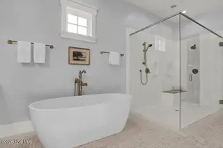 2322 Scotts Hill Loop Road, Wilmington, NC 28411 – photo 24: 025_p3000534_641