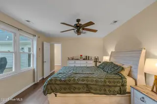 406 Hunting Green Drive, Jacksonville, NC 28546 – photo 14: 425A0186
