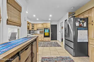 115 Bayshore Drive, Elizabeth City, NC 27909 — 3-bedroom home in Brickhouse Point, Elizabeth City, NC, photo 22 of 45: 37_dsc00081