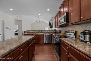 122 Katrina Street, Sneads Ferry, NC 28460 – photo 13: 47-web-or-mls-_RAD6092