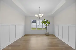 424 Northern Pintail Place, Hampstead, NC 28443 — 4-bedroom home in Magnolia Reserve, Hampstead, NC, photo 14 of 68: 9_dining area