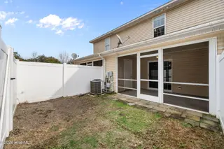 141 Glen Cannon Drive, Jacksonville, NC 28546 – photo 7: 9-web-or-mls-09