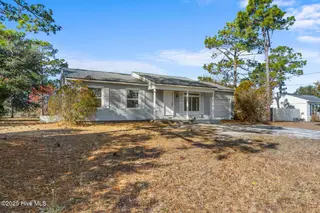 81 Crown Point Road, Hubert, NC 28539 – photo 1: crown-1
