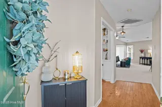 1913 Fairways West Drive, New Bern, NC 28562 — 2-bedroom home in Greenbrier, New Bern, NC, photo 6 of 32: 4-web-or-mls-0C0A0636