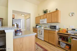 910 Elderberry Lane SW, Sunset Beach, NC 28468 — 3-bedroom home in Wyndfall, Sunset Beach, NC, photo 10 of 31: 13-web-or-mls-910 Elderberry Ln-13