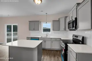 913 Wild Azalea Way, Hubert, NC 28539 – photo 8: 6G8A9864