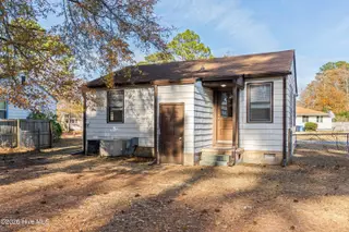 514 New River Drive, Jacksonville, NC 28540 – photo 22: mls-DSC00653