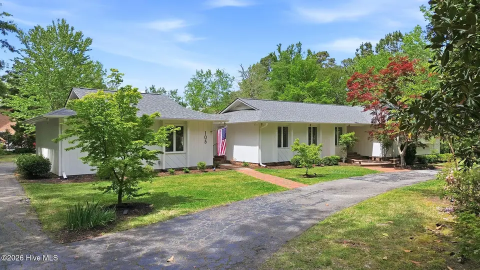 105 Braxlo Lane, Wilmington, NC 28409 — 3-bedroom home in Between The Creeks, Wilmington, NC, photo 1 of 76: 1_dji_0935