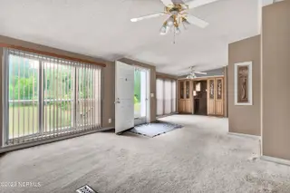 2645 Scotts Hill Loop Road, Wilmington, NC 28411 – photo 4: Living Room