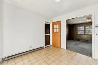1951 Winter Forest Drive, Kinston, NC 28504 – photo 13: 25-web-or-mls-IMG_4774
