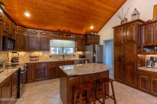 504 Murdocksville Road, West End, NC 27376 – photo 7: kitchen1