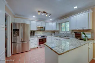 306 Taliaferro Lane, New Bern, NC 28560 – photo 12: 19-306_Taliaferro-13