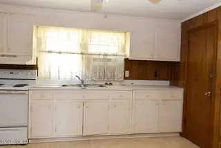 211 Paul Hare Road, Goldsboro, NC 27530 – photo 5: Kitchen 1