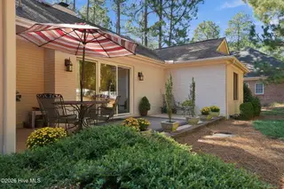 715 Lake Forest Drive SE, Pinehurst, NC 28374 — 3-bedroom home in Pinemere, Pinehurst, NC, photo 21 of 25: 61-web-or-mls-DSC05064