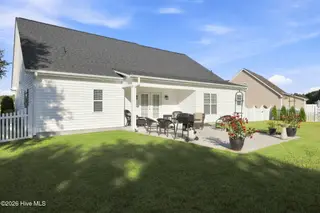 201 Asheberne Drive, Washington, NC 27889 – photo 10: 7-web-or-mls-BLS_0294