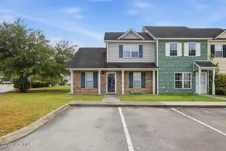 801 Springwood Drive, Jacksonville, NC 28546 – photo 2