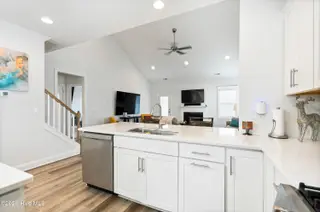 3758 Spicetree Drive, Wilmington, NC 28412 – photo 8: DSC07793