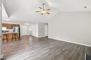 4712 Corena Drive, New Bern, NC 28562 – photo 5: 44-web-or-mls-DSC_2007_edit