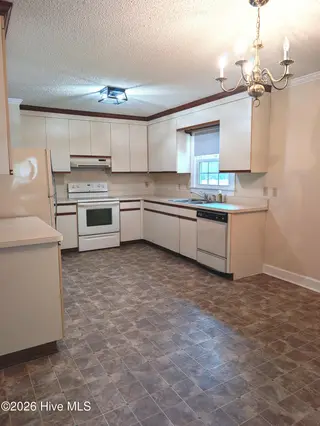 2721 Tilghman Road N, Wilson, NC 27896 – photo 3: 2721 Tilghman Rd (4)