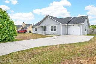 411 Foxtrace Lane, Hubert, NC 28539 – photo 2: 03