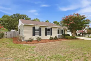 119 E Ivybridge Drive, Hubert, NC 28539 – photo 4