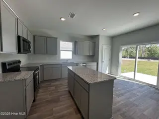 584 Coronado Avenue SE 20, Leland, NC 28451 – photo 8: Kitchen