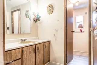 2820 Roseland Road, Aberdeen, NC 28315 – photo 17: Bathroom