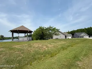 415 Antioch Lakes Road, New Bern, NC 28560 – photo 7: 07_beyc69f61b6b172df