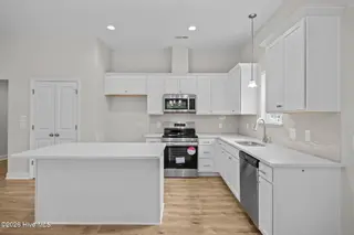 2337 Rhinestone Drive, Winterville, NC 28590 – photo 21: 24-web-or-mls-BLS_0051