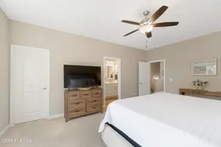 240 Great Egret Way, Beaufort, NC 28516 – photo 21: Primary suite