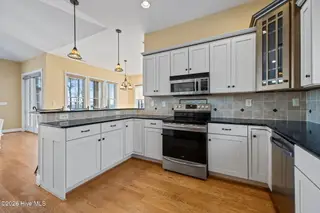 486 Sandy Point Drive, Beaufort, NC 28516 – photo 13: 51-web-or-mls-IMG_3108