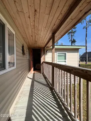 50 Point Avenue, Belhaven, NC 27810 – photo 13: Front porch