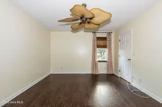 131 Cox Avenue, Jacksonville, NC 28540 — 3-bedroom home in Sabiston Height, Jacksonville, NC, photo 23 of 37: Primary bedroom