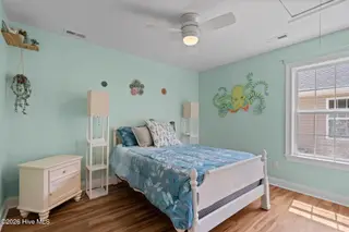 208 NE 52nd Street, Oak Island, NC 28465 – photo 15: 27-web-or-mls-DSC04377
