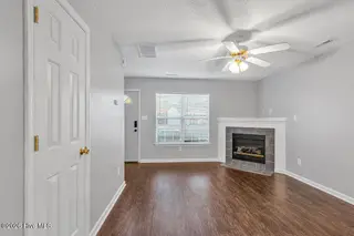 909 Timberlake Trail, Jacksonville, NC 28546 – photo 2: DSC_2410