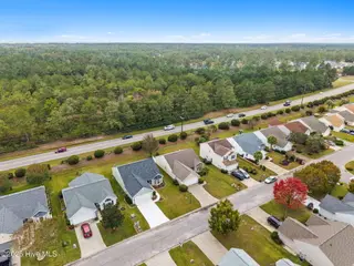 927 Wyndfall Drive SW, Sunset Beach, NC 28468 — 3-bedroom home in Wyndfall, Sunset Beach, NC, photo 20 of 49: 18-web-or-mls-CAMMediaLLC.com 927-16