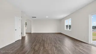 1006 Misty Creek Drive, Aberdeen, NC 28315 – photo 16: Living Room