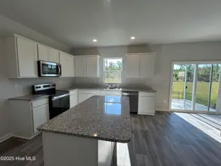 564 Coronado Avenue SE 15, Leland, NC 28451 – photo 5: Kitchen