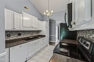 116 Hunting Green Drive, Jacksonville, NC 28546 – photo 14