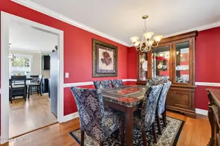 709 Alexandria Lane, Winterville, NC 28590 – photo 13: 14-web-or-mls-IMG_0111