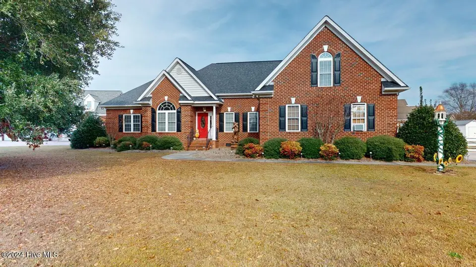 203 Pointe Drive, La Grange, NC 28551 – photo 1 of 63: PN-203-Pointe-Drive-11292024_121636