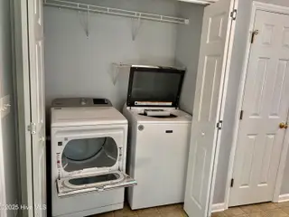 113 Gladiola Drive, New Bern, NC 28562 – photo 6: Laundry closet